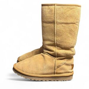 Womens Ugg Classic Boots SZ 7